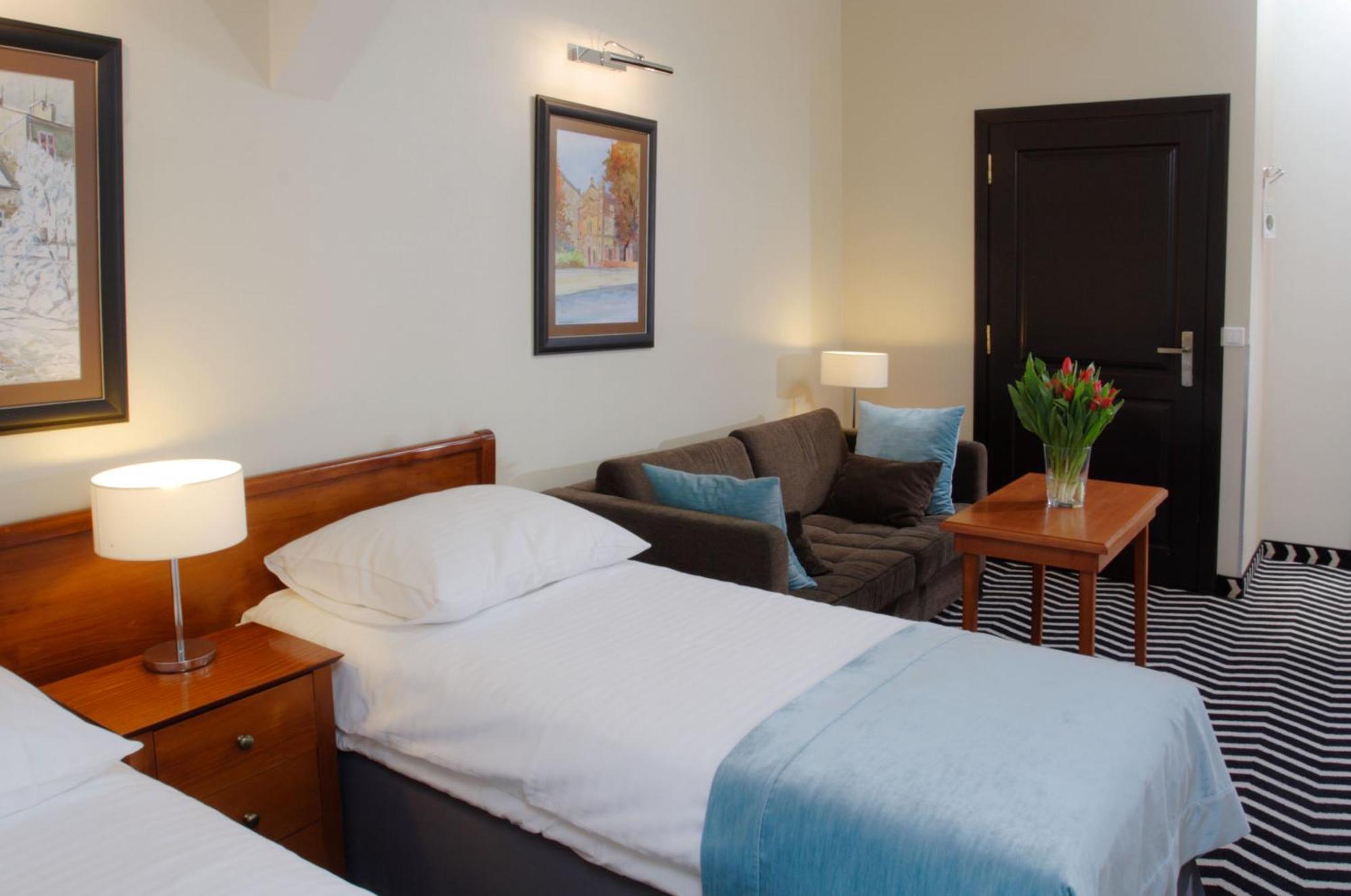 Hotel Senacki Красков Екстериор снимка